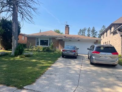6936 N Keystone Ave, Lincolnwood, IL, 60712
