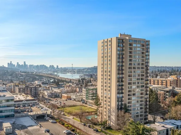 4540 8th Avenue NE #2306, Seattle, WA 98105