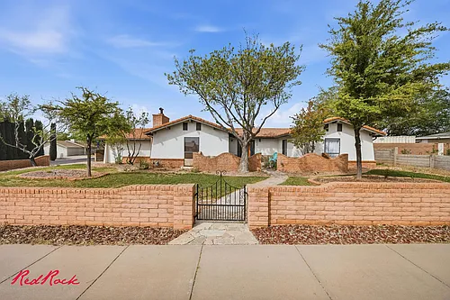 1639 N Scenic Dr Photo 1