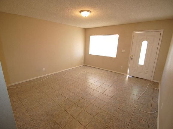 2nd image of 1856 E Emelita Ave