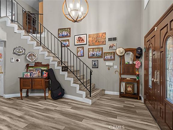 4th image of 22855 Sparrowdell Dr