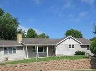 1504 Spruce Dr, Red Wing, MN 55066