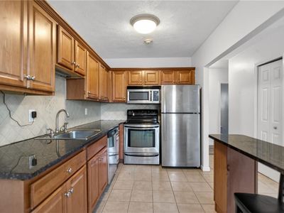 400 New River Rd APT 507, Lincoln, RI, 02838