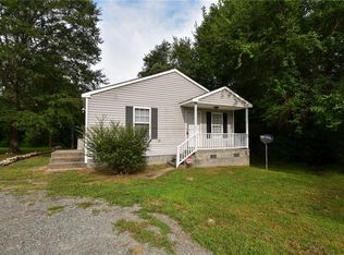 1716 Glenn St, Burlington, NC 27217