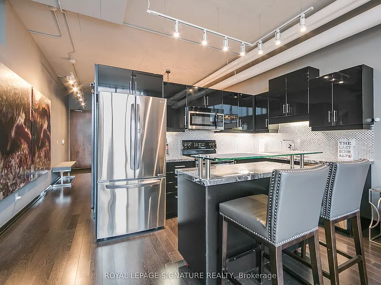 2 Fieldway Rd #1113 — Photo 2