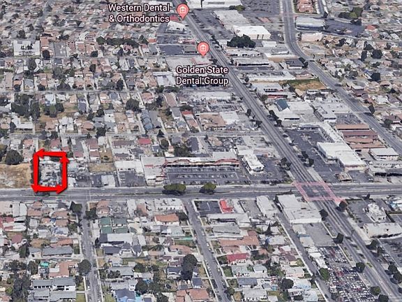 2nd image of 1115 E Rosecrans Ave