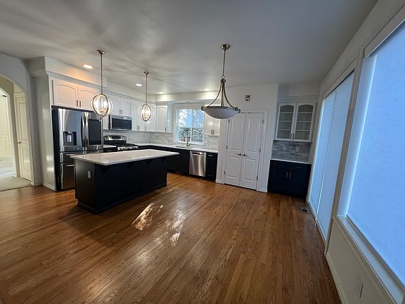 3rd image of 18402 NE 95th Ct