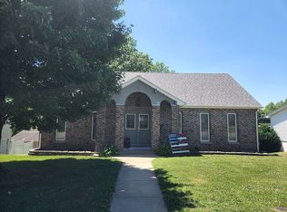 705 S Ridge Ave, Steeleville, IL 62288