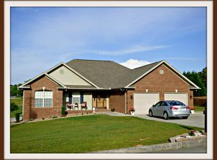 802 Windstone Dr, Jefferson City, TN 37760