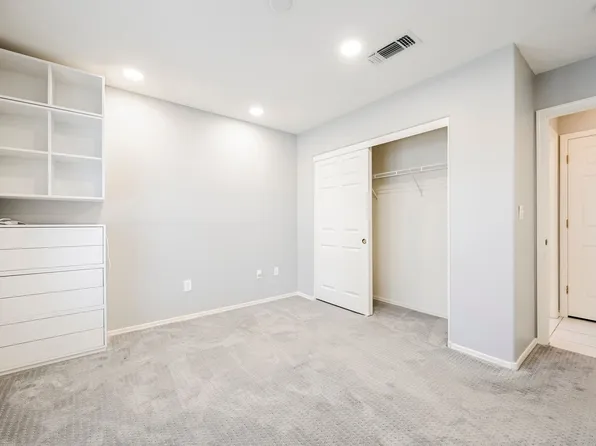 2077 Poppywood Ave, Henderson, NV 89012