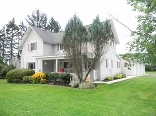 10320 Middle Rd, East Concord, NY 14055