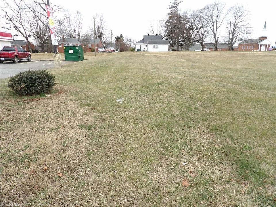 1st image of 308 S Main St Tract 2