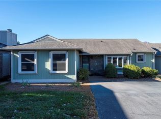 157 Fairway Dr, Bermuda Run, NC 27006