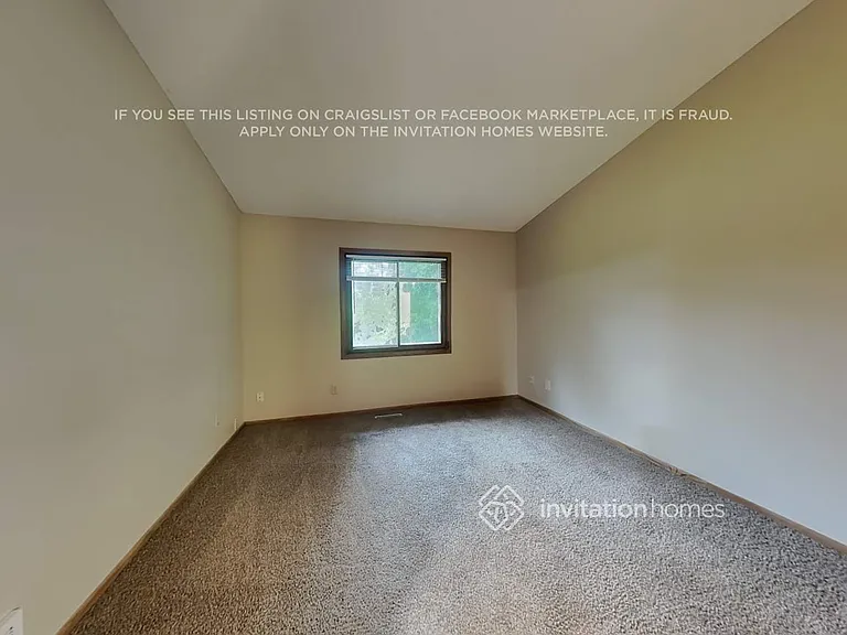 5565 Knoll Dr — Photo 11