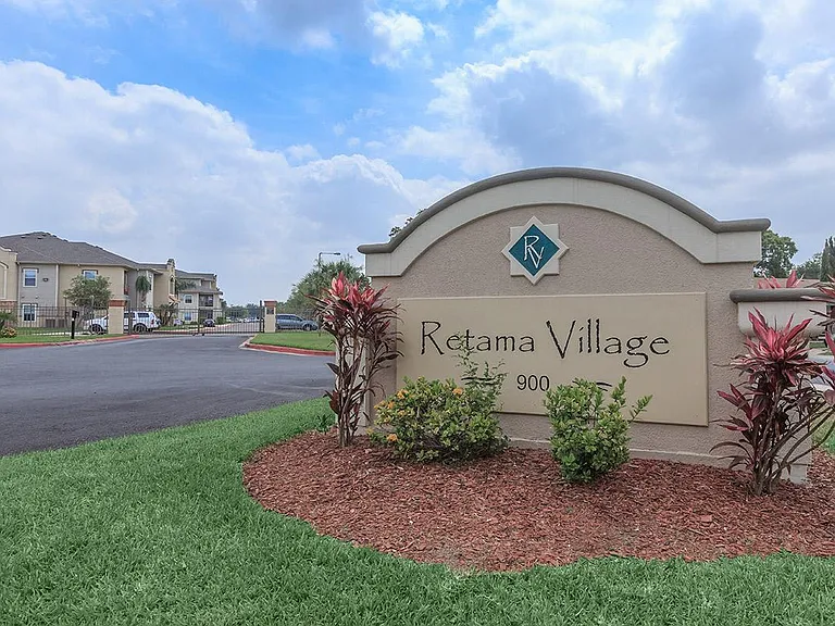 Retama Village Apartments — Photo 3