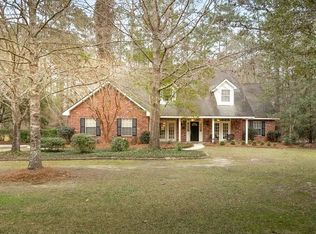 17228 Saint Gertrude Dr, Covington, LA 70435