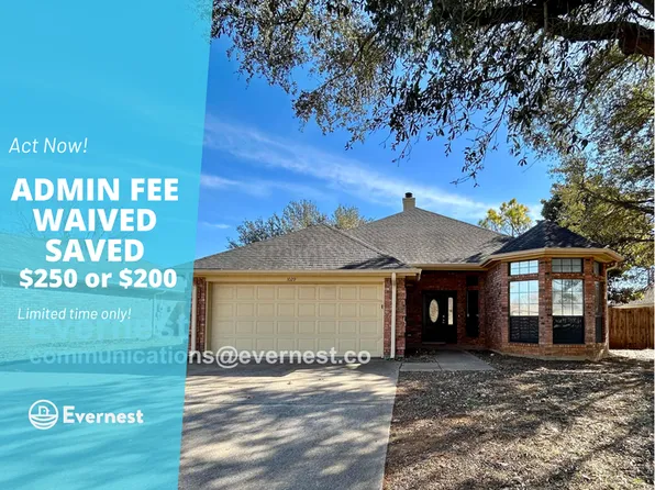 1029 Matthew St, Burleson, TX 76028