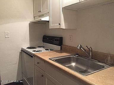 3rd image of 2604 EDGEWOOD Avenue W