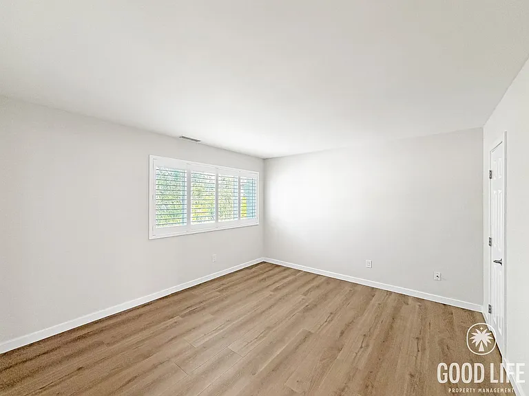 5071 La Cuenta Dr — Photo 12