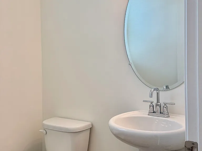 855 Parc Townes Dr — Photo 25