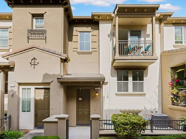 140 Gamma Grass Ter #262, Fremont, CA 94539