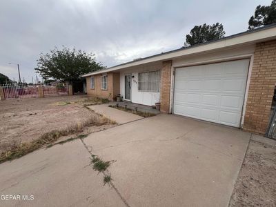 327 Jesuit Dr, El Paso, TX, 79907