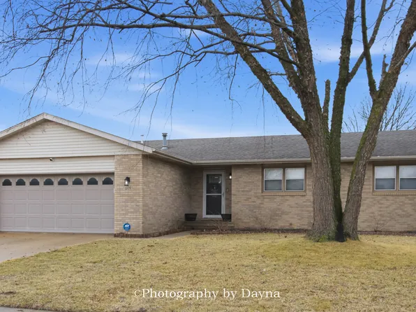609 N Monroe Ave, Bradley, IL 60915