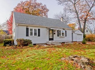 22 Holy Cross St, Springfield, MA 01104