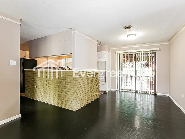5707 Meadowbrook Ln — Photo 5