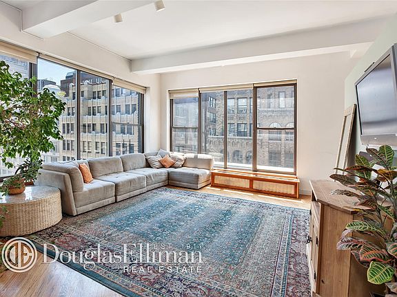 5th image of 233 W 26th St APT 9E