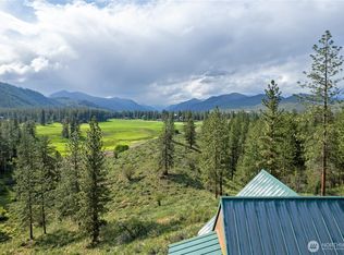 11 Appaloosa Rd, Winthrop, WA 98862