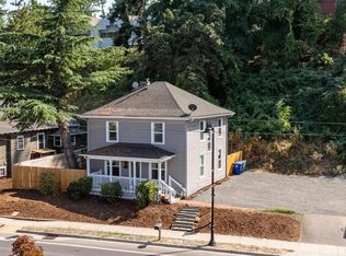 601 McClaine St, Silverton, OR 97381