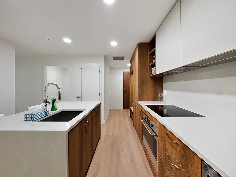 133 W 49th Ave #3XX — Photo 6