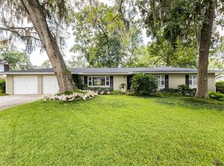 2046 NW 19th Ln, Gainesville, FL 32605