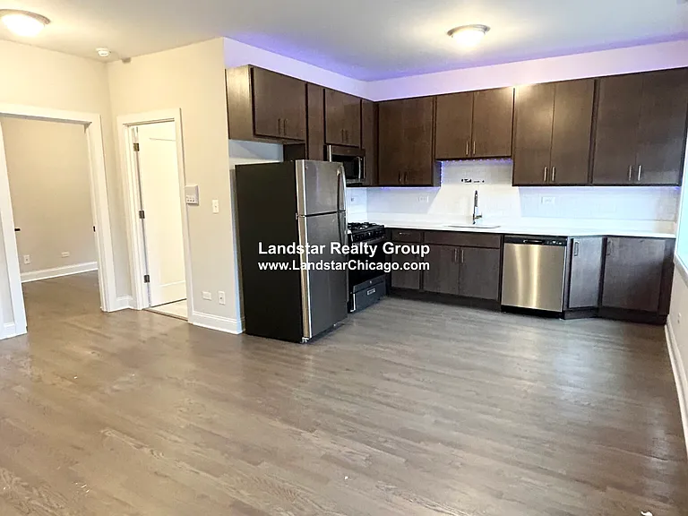 3407 W Fullerton Ave #3D — Photo 5