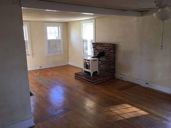 Living/dining area with gas stove