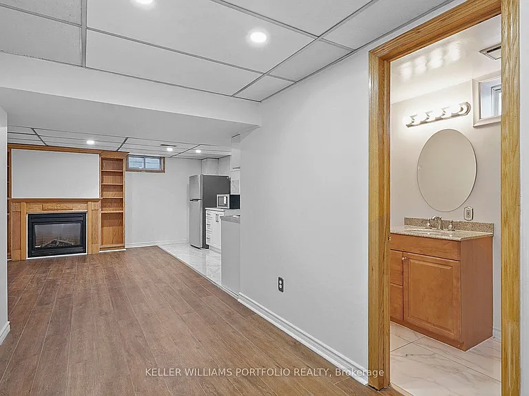 68 Athabasca St — Photo 33