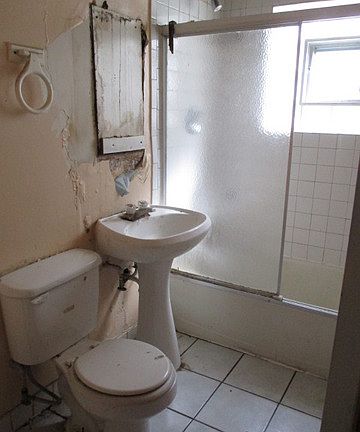 4th image of 5415 S Fairfield Ave