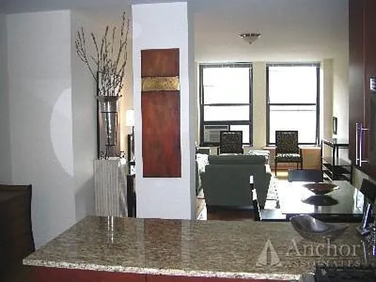 Rented by Anchor Associates | media 21