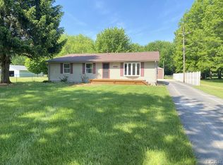 19950 Wilmot Rd, Belleville, MI 48111
