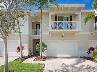 4015 Kingston Ln, Palm Beach Gardens, FL 33418