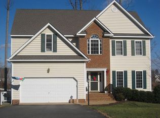 1507 Hawkins Wood Cir, Midlothian, VA 23114