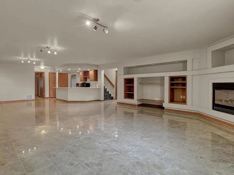 5235 Bancroft Hts — Photo 20