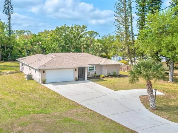 1733 Hudson St, Englewood, FL 34223