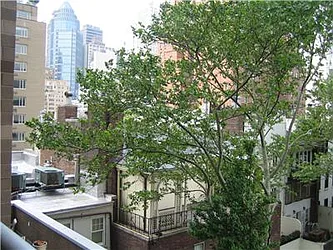 Rented by Warburg