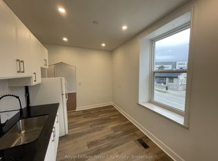 21 Gordon St #5, Guelph, ON N1H 4G8