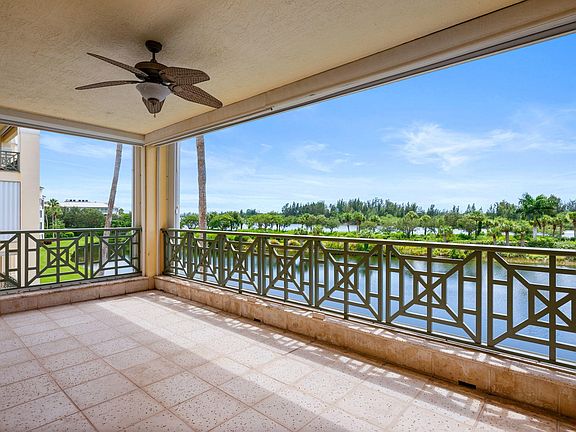 2nd image of 9025 Somerset Bay Ln APT 301