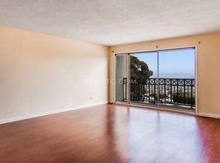 154 Portola Dr APT 4, San Francisco, CA 94131