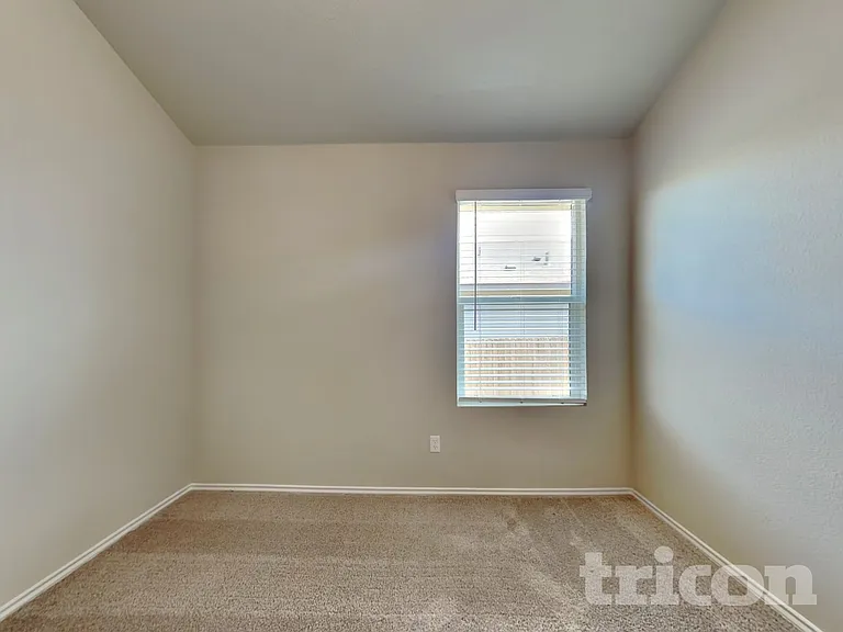 5208 Saddle Club Dr — Photo 12