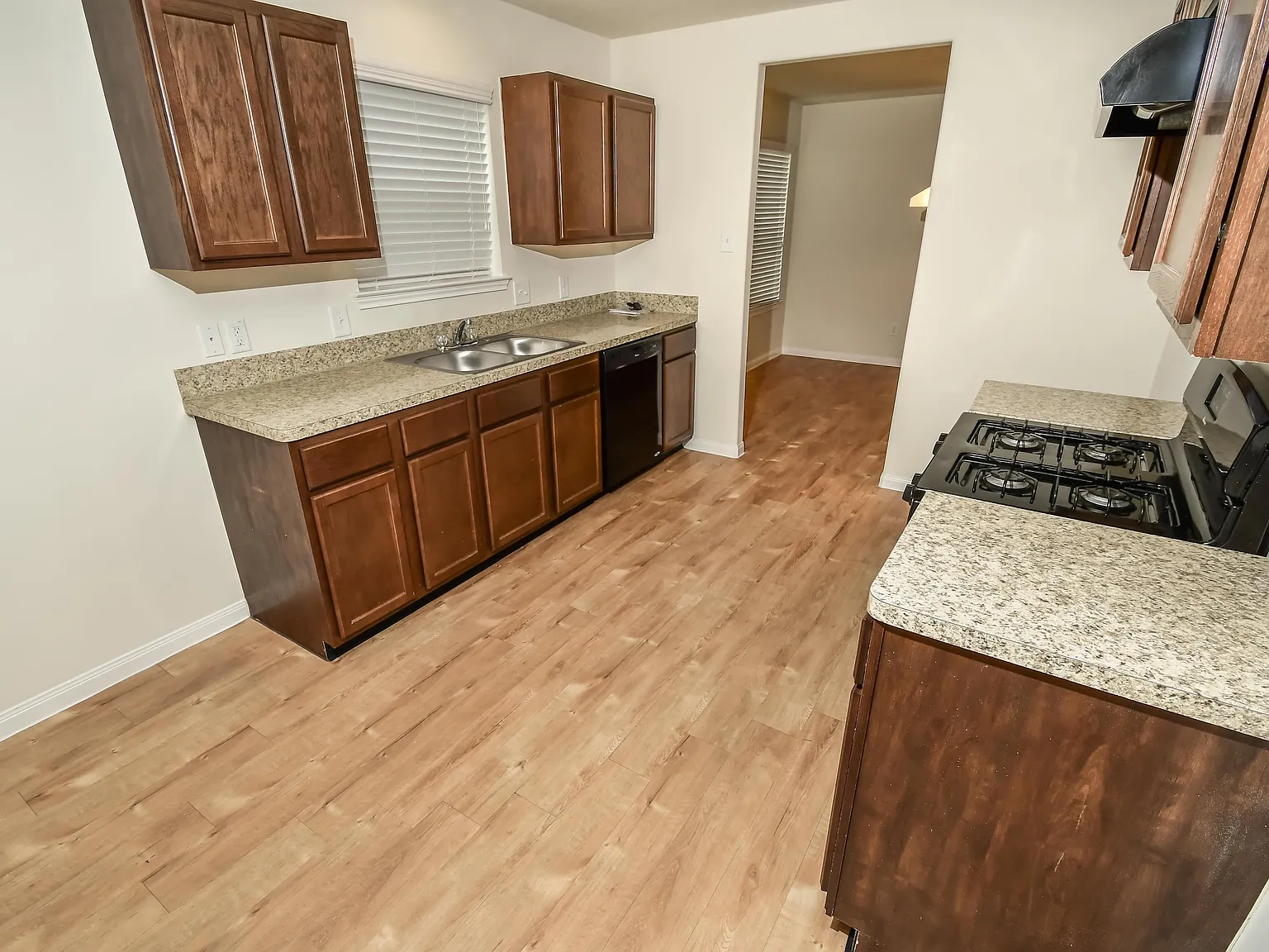 Forestwood — Photo 2